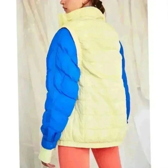 Free People Movement Piper Packable Vest in Acid Lime LIKE NEW - Picture 2 of 8
